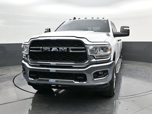 Used 2023 RAM 3500 Tradesman AWD/4WD image 3