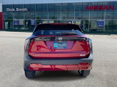 New 2026 Nissan Kicks SV w/ Cold Weather Package image 5