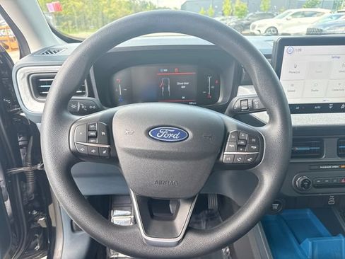 Used 2025 Ford Maverick XLT FWD image 16