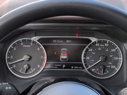 Certified 2023 Nissan Rogue SV FWD image 25