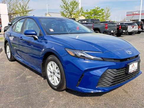 New 2026 Toyota Camry LE image 4