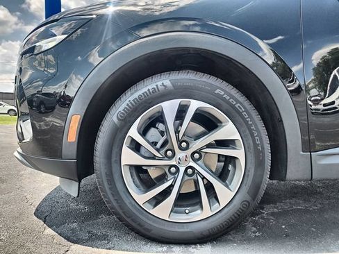 Used 2023 Buick Envision Essence FWD image 10