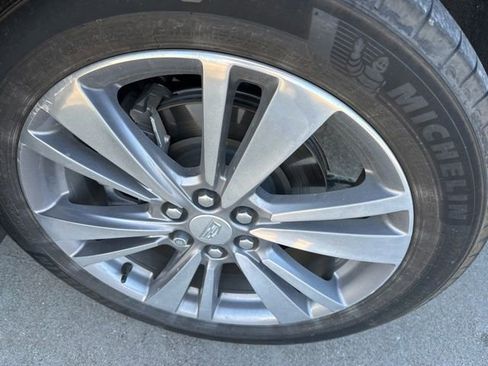 Certified 2024 Cadillac XT6 Premium Luxury w/ Technology Package image 21