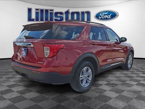 Used 2024 Ford Explorer XLT w/ Class IV Trailer Tow Package AWD/4WD image 4