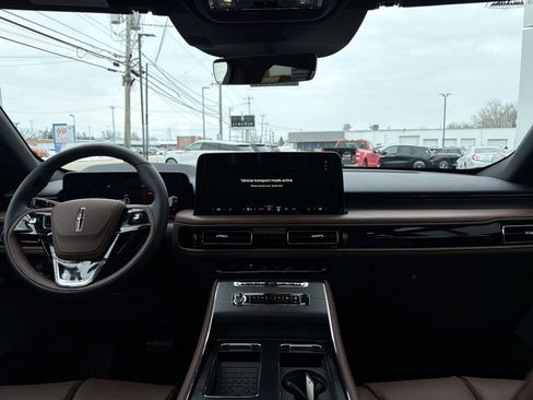 New 2026 Lincoln Aviator Reserve image 10