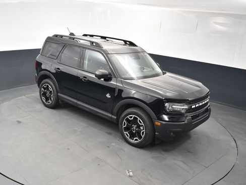 Used 2025 Ford Bronco Sport Outer Banks w/ Outer Banks Tech Package+ image 17