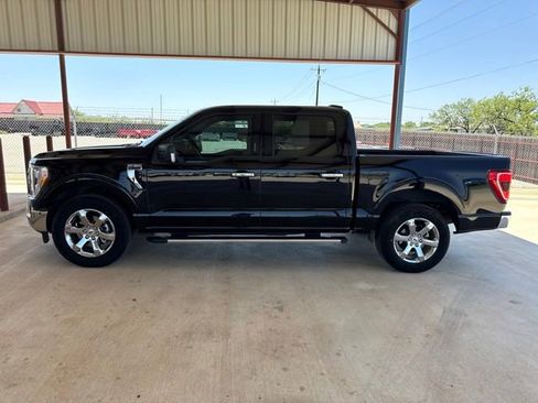 Used 2023 Ford F150 XLT w/ Equipment Group 302A High RWD image 4
