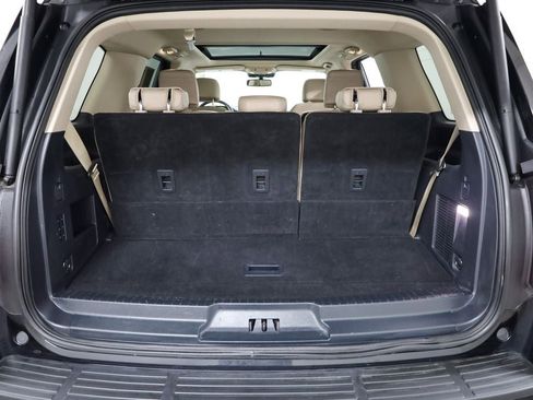 Certified 2024 Ford Expedition Limited image 19