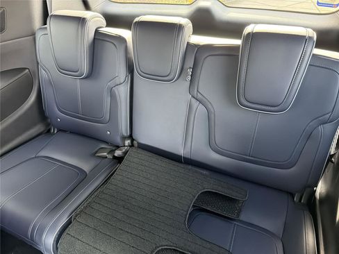 New 2026 INFINITI QX80 4WD w/ Sport Exterior Package image 45