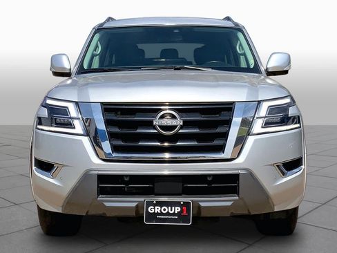 Used 2022 Nissan Armada SV RWD image 3