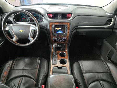 Used 2013 Chevrolet Traverse LT w/ LPO, 'HIT The Road' Package AWD/4WD image 21