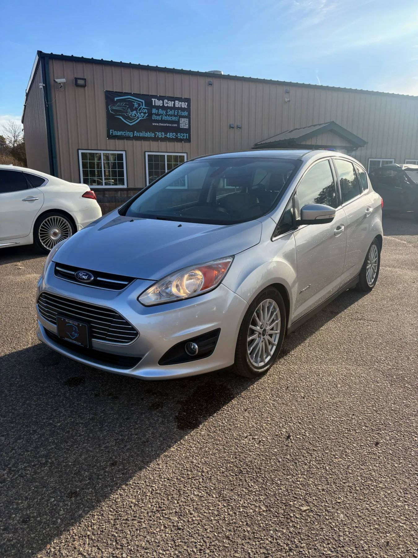 Used 2016 Ford C-MAX SEL w/ Equipment Group 302A FWD image 1