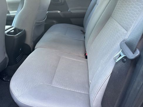 Used 2019 Toyota Tacoma SR5 RWD image 25