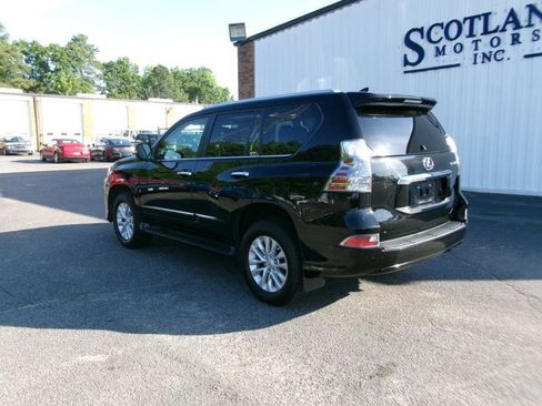Used 2018 Lexus GX 460 Premium w/ Premium Package AWD/4WD image 8