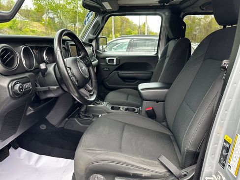 Used 2022 Jeep Gladiator Sport AWD/4WD image 27