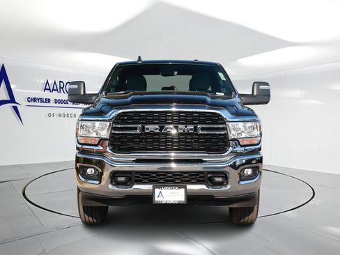Used 2024 RAM 2500 Big Horn w/ Bed Utility Group AWD/4WD image 4