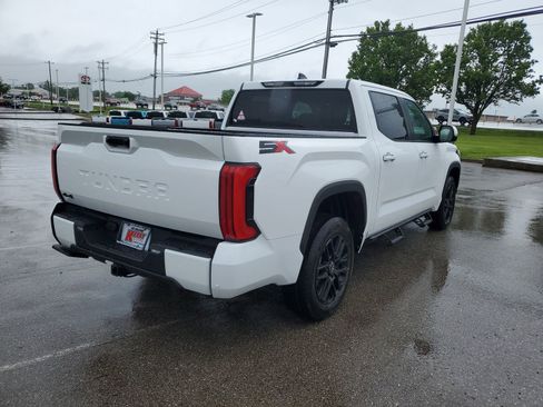 New 2026 Toyota Tundra SR5 AWD/4WD image 4