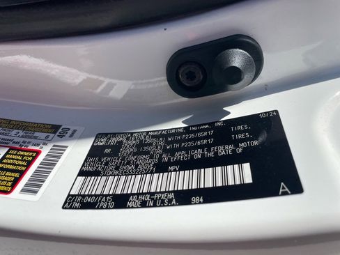 Used 2025 Toyota Sienna LE image 8