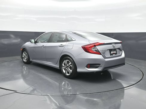 Used 2018 Honda Civic LX image 5