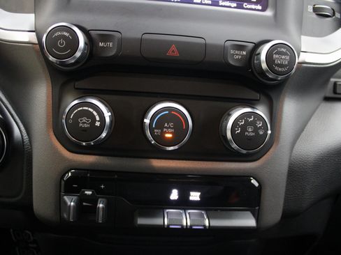 Used 2020 RAM 1500 Big Horn image 36