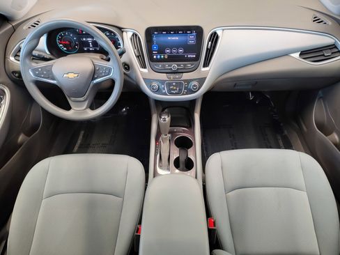 Used 2020 Chevrolet Malibu LS FWD image 3