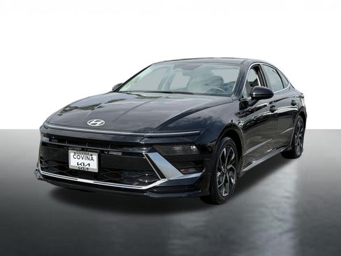 Used 2025 Hyundai Sonata SEL FWD image 4