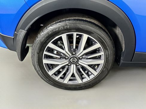 Used 2021 Nissan Kicks SR FWD image 32
