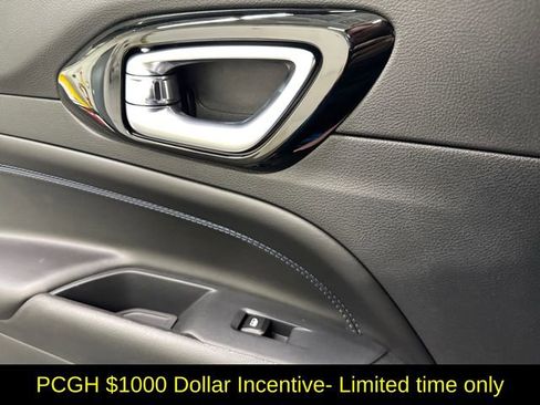 New 2026 Jeep Compass Latitude w/ Quick Order Package 29K image 18