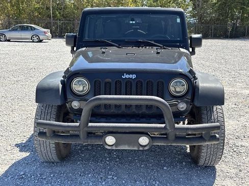 Used 2018 Jeep Wrangler Unlimited Sport S AWD/4WD image 10