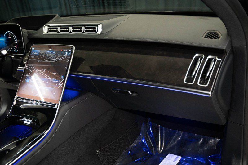 New 2026 Mercedes-Benz S 63 AMG S image 17