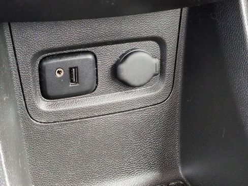 Used 2017 Chevrolet Spark LS FWD image 27