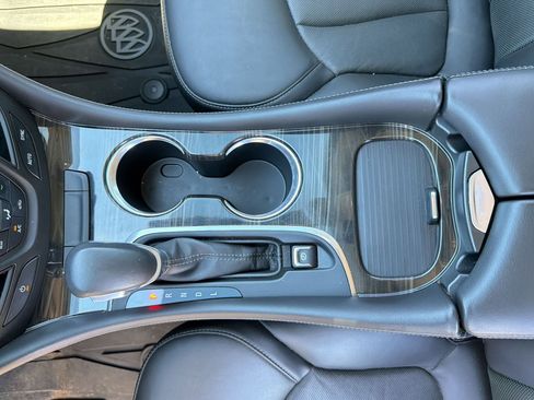 Used 2019 Buick Envision Essence image 24