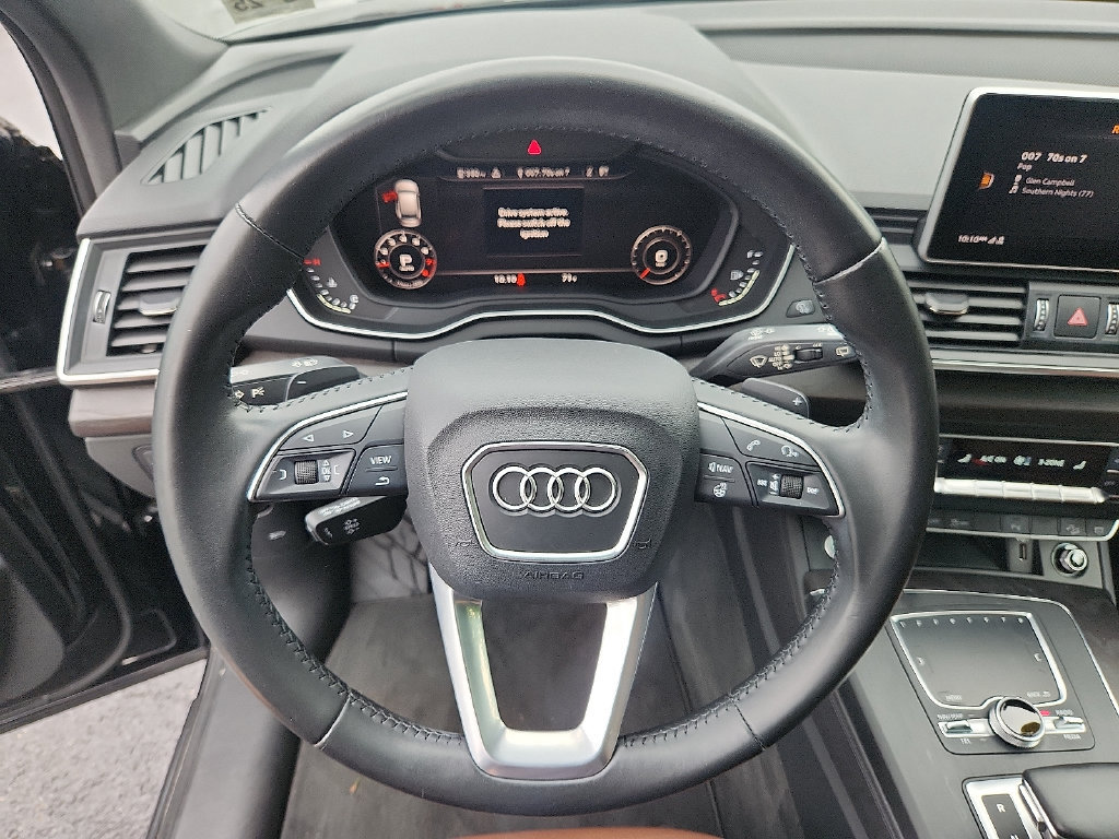 Used 2020 Audi Q5 Premium w/ Premium Plus Package AWD/4WD image 20