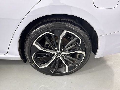 Used 2024 Nissan Altima 2.5 SR FWD image 5