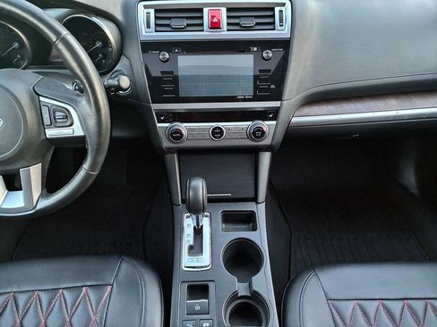 Used 2015 Subaru Outback 2.5i Limited image 31