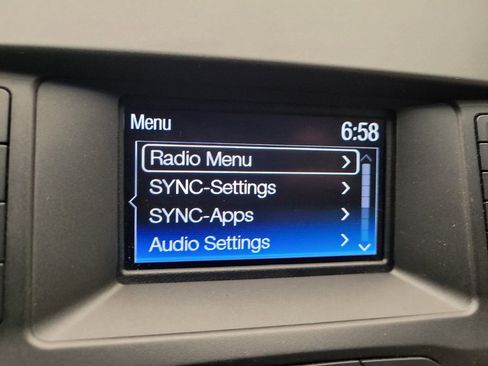 Used 2018 Ford Edge SE AWD/4WD image 25