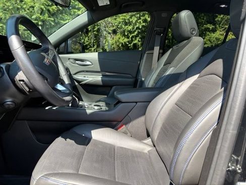 Used 2024 Cadillac XT4 Sport AWD/4WD image 26