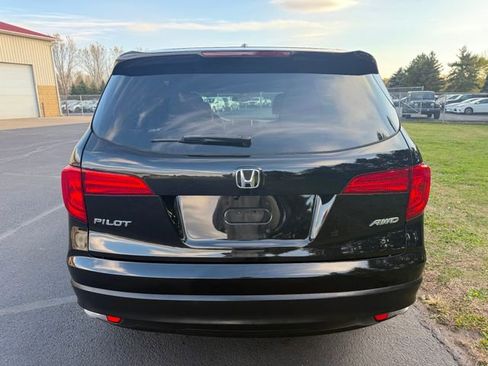 Used 2016 Honda Pilot EX image 2