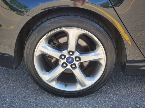 Used 2013 Ford Fusion SE FWD image 5