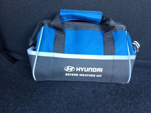 New 2025 Hyundai Elantra Sport FWD image 7