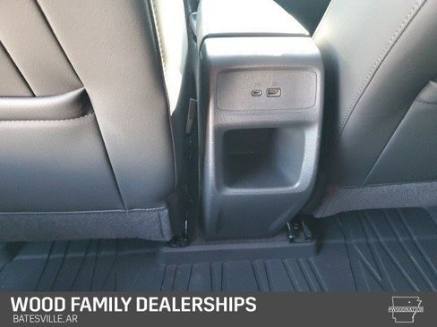 Certified 2024 Buick Envista Avenir image 18