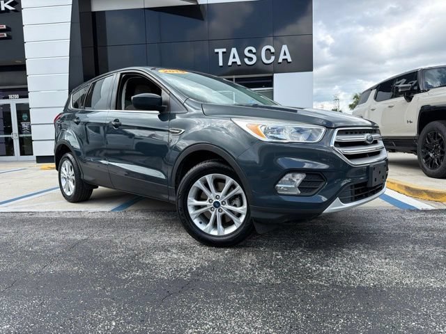 Used 2019 Ford Escape SE AWD/4WD image 1