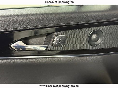 Certified 2022 Lincoln Nautilus Reserve w/ Equipment Group 201A image 22