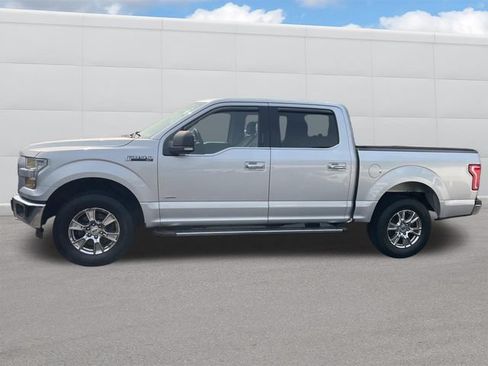 Used 2015 Ford F150 XLT w/ Equipment Group 302A Luxury AWD/4WD image 2