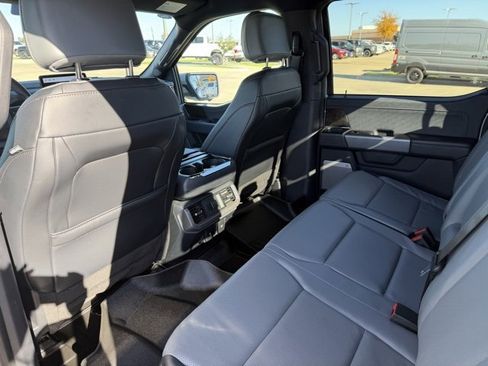 Used 2023 Ford F150 Lightning Lariat image 19