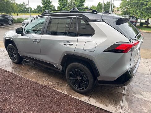 Used 2024 Toyota RAV4 XSE w/ Weather Package AWD/4WD image 5
