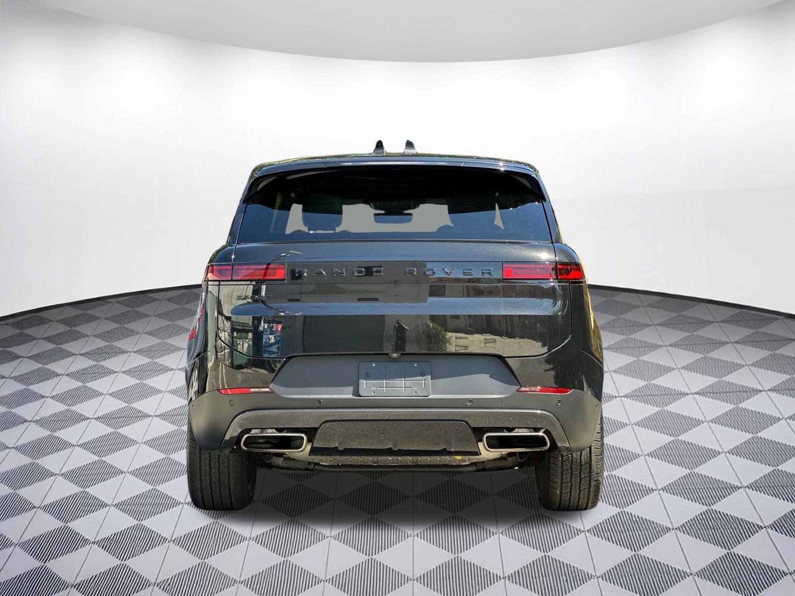 Used 2024 Land Rover Range Rover Sport SE AWD/4WD image 10