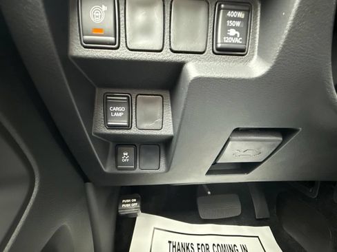 New 2026 Nissan Frontier SV w/ SV Convenience Package AWD/4WD image 18