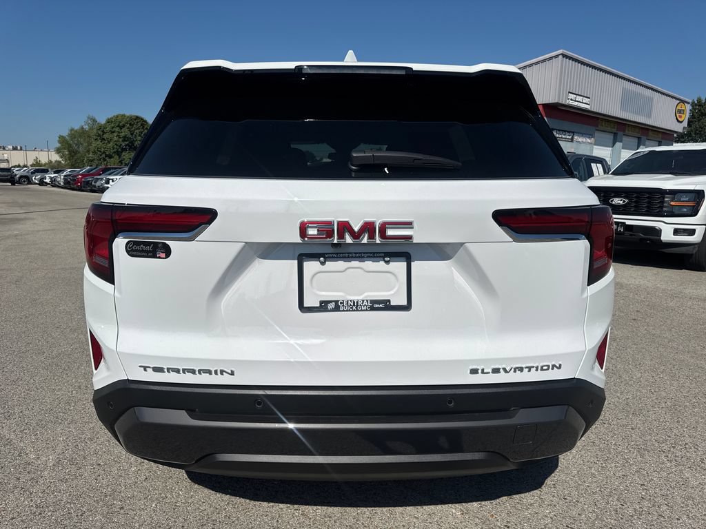 New 2027 GMC Terrain Elevation w/ Elevation Premium Package FWD image 5
