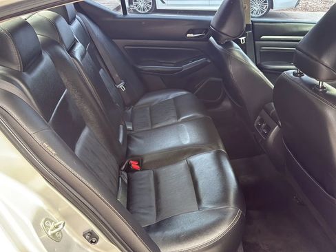 Used 2019 Nissan Altima 2.5 SL FWD image 20